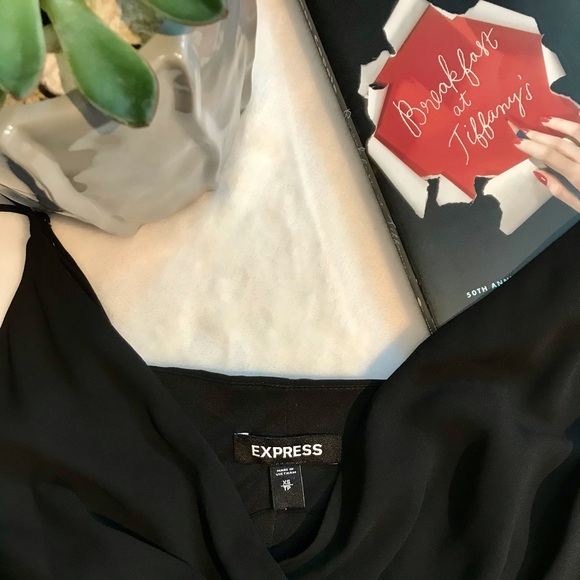 XS LBD FROM EXPRESS - Picture 3 of 8